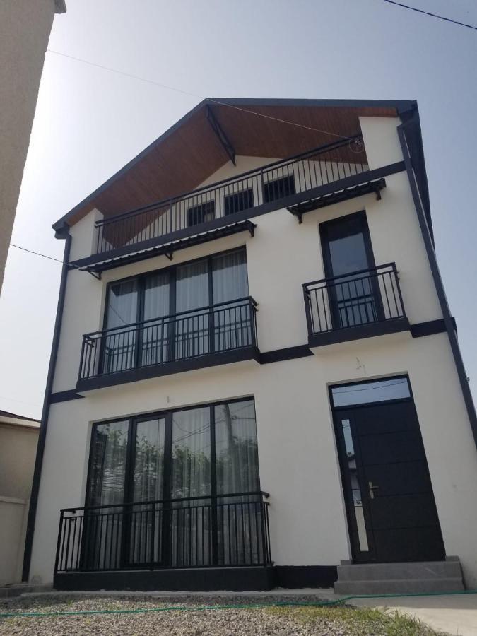 Urban Stay Rooms In Tbilisi Exterior foto